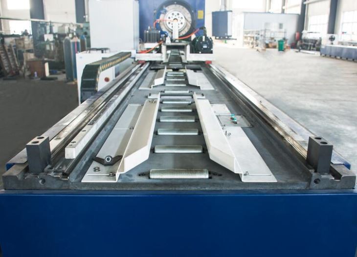 Fiber Laser Cutting Steel Pipe Tube Machine